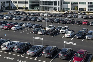 Ample Parking Space at Sunteck Pinnacle